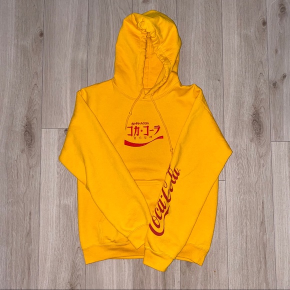 ***SOLD*** Yellow pullover hoodie - Picture 1 of 1